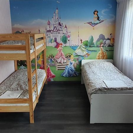 Appartement Avec Parking Gratuit Proche De Village De Marque Bourgoin-Jallieu ภายนอก รูปภาพ